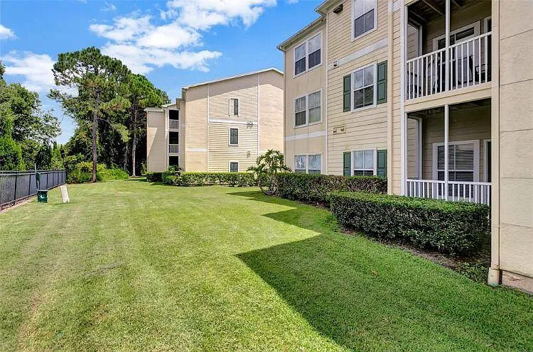 18123 Bridle Club Dr #12 — Photo 19