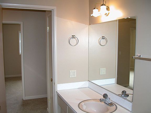 BATH ROOM