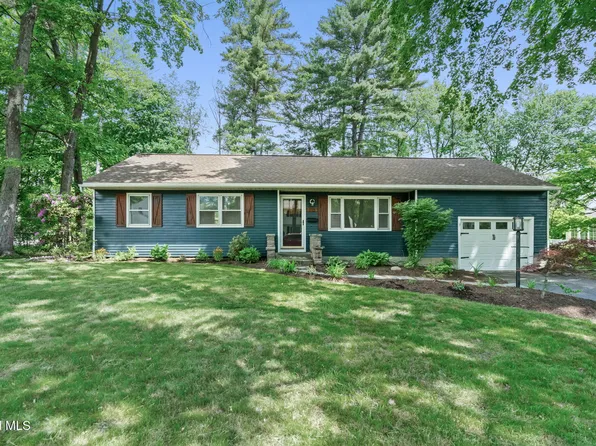 118 E Poplar Drive, Delmar, NY 12054