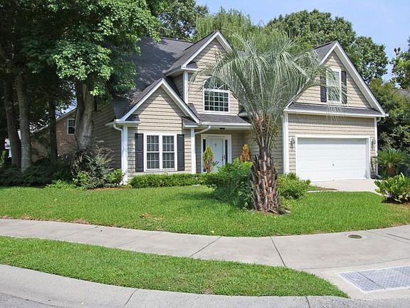 3rd image of 728 Lawton Harbor Dr