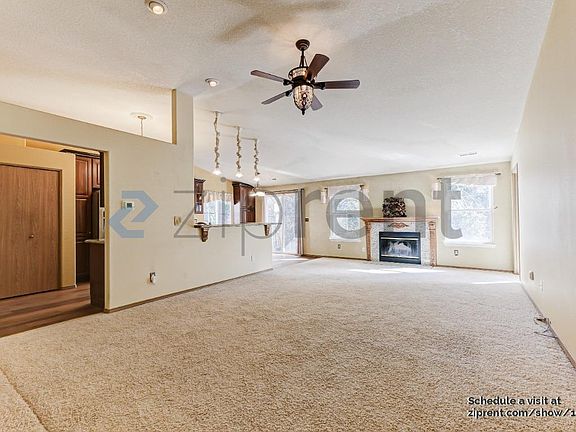 3rd image of 10601 NE 45th Ave