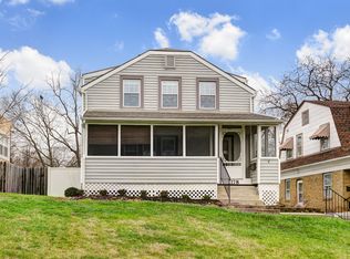 1178 W 1st Ave, Grandview, OH 43212