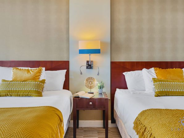 18001 Collins Ave #Id1227566p