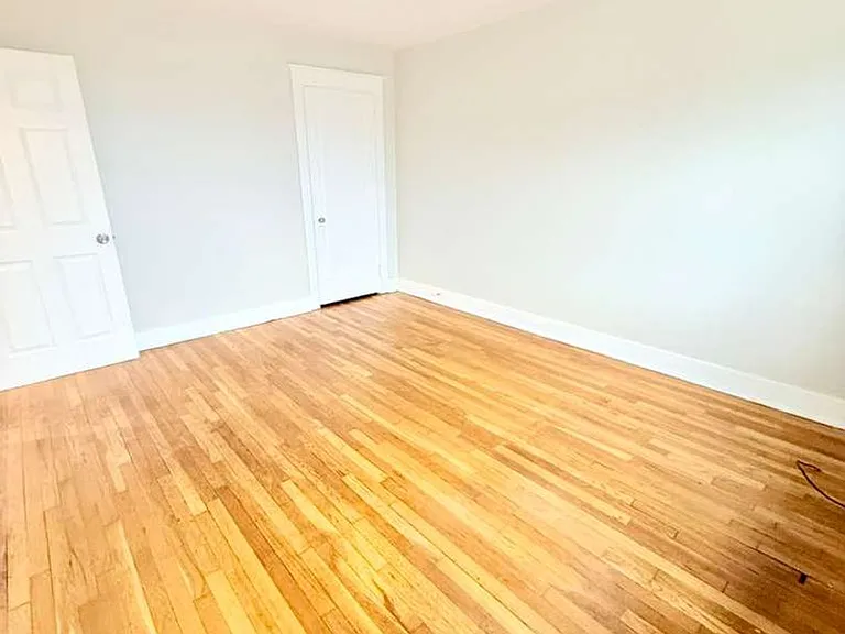200-223 Gilliland Pl — Photo 6