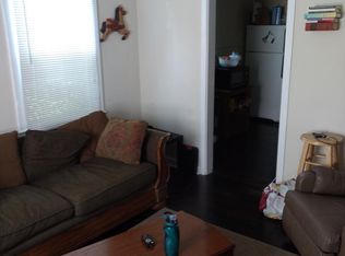 322 Delaware Cir, Newark, DE 19711