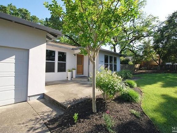 3rd image of 17649 Arnold Dr