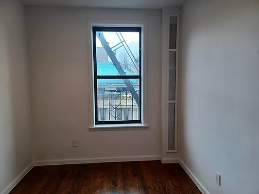 Rented by Reyes & Elsamad Real Estate Group | media 24