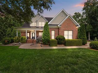 6089 Pleasant Field Dr, Greensboro, NC 27455