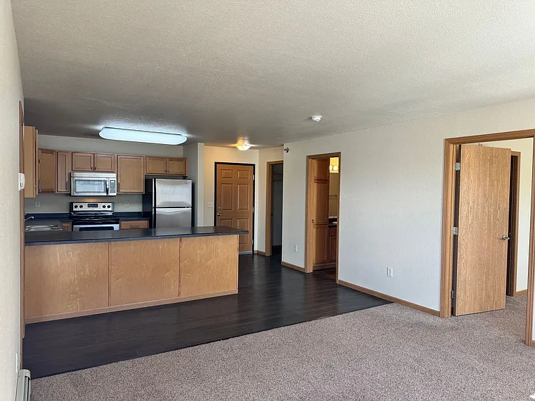 West Lake II Apartments — Photo 84