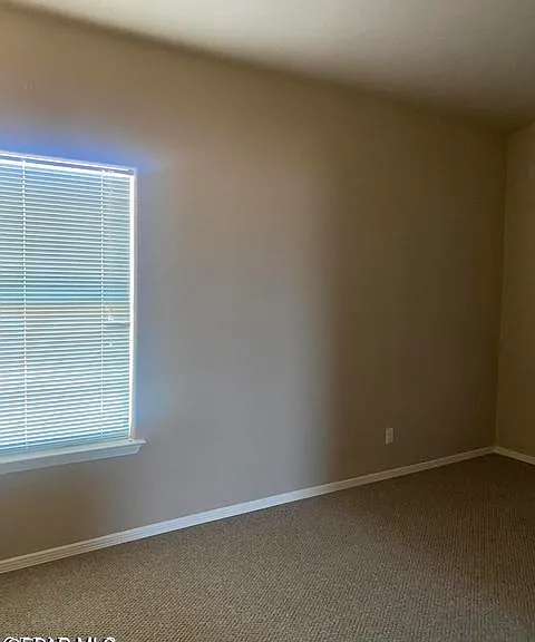 7732 Maple Landing Ct — Photo 10