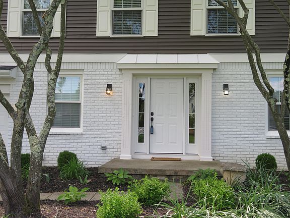 3rd image of 11697 Coventry Ave NW