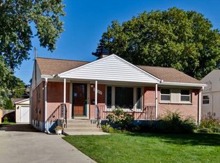 2347 Magnolia Ave, Des Plaines, IL 60018