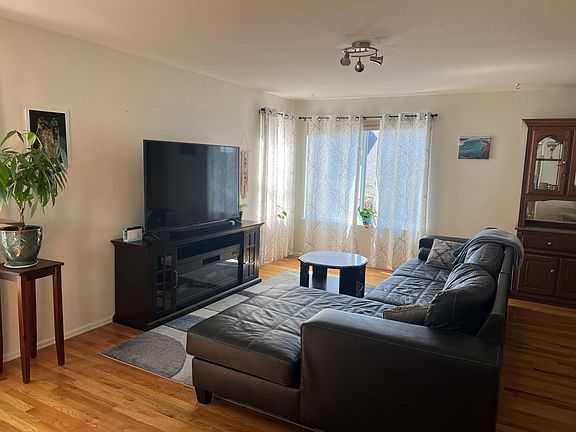 4th image of 5701 Mount Sanitas Ave