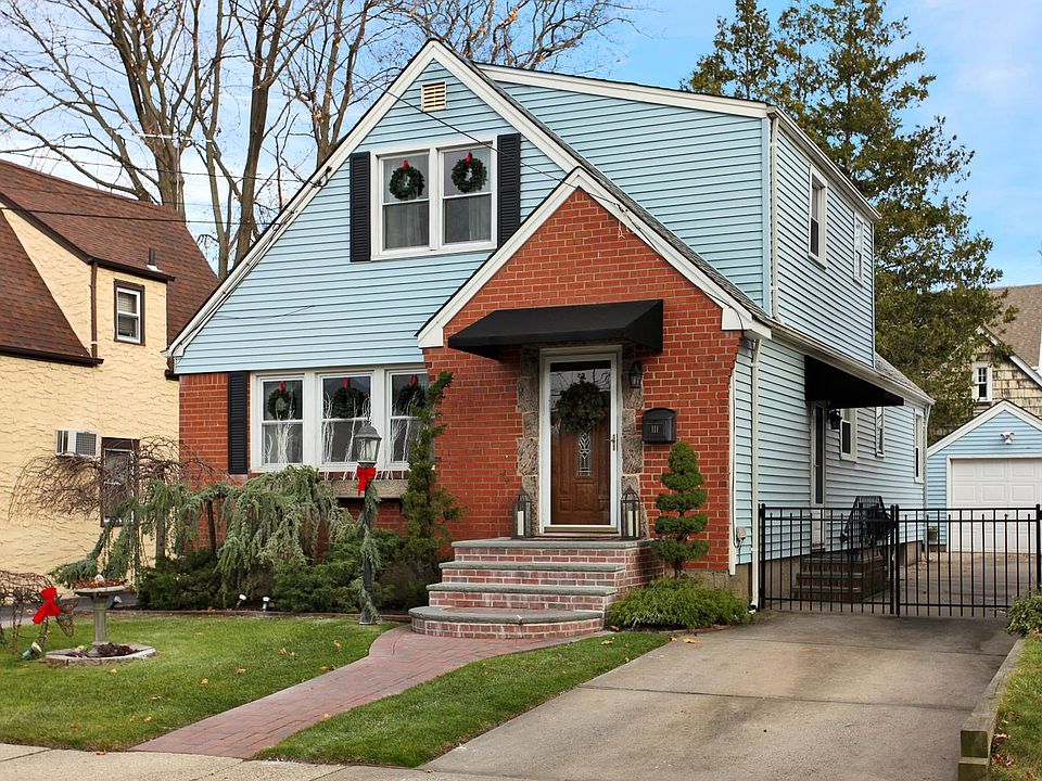 1st image of 111 Hinsdale Ave