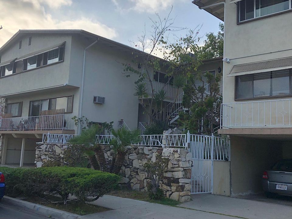 1st image of 4601 W 1st St APT 10