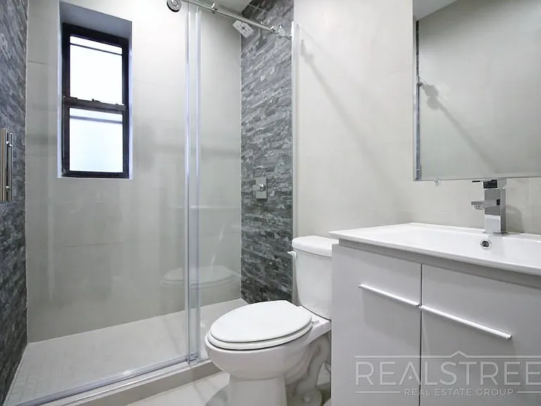 1159 Saint Johns Pl #3B — Photo 8