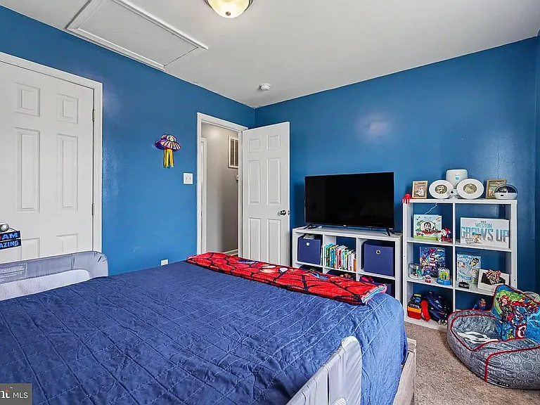 206 Pike Ct — Photo 17