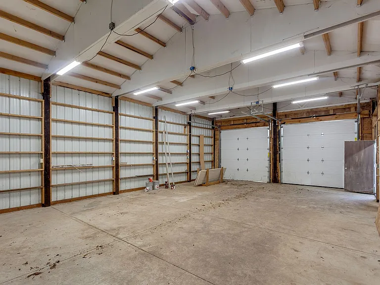 26307 S Highway 213 — Photo 25