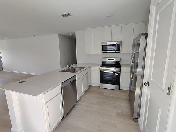 5th image of 5542 Pimenta Ct