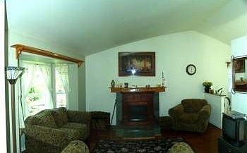 4th image of 8807 Salal Dr