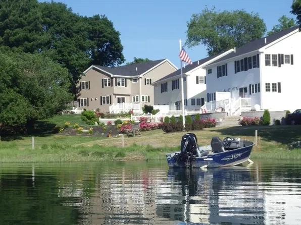 9 Endicott St #B, Danvers, MA 01923