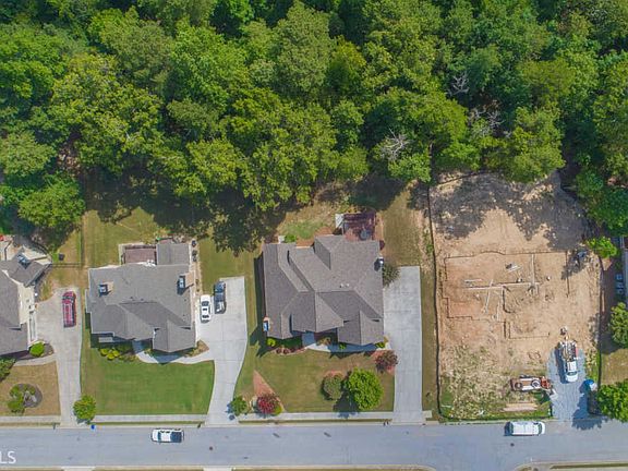 4th image of 1656 Grassy Hill Ct
