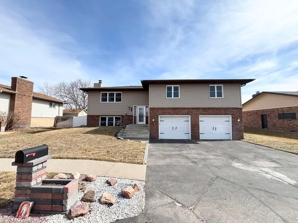 3365 36th Ave, Columbus, NE 68601