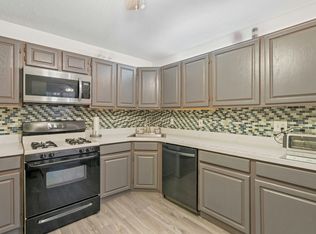 241 Larch Ln, Mahwah, NJ 07430