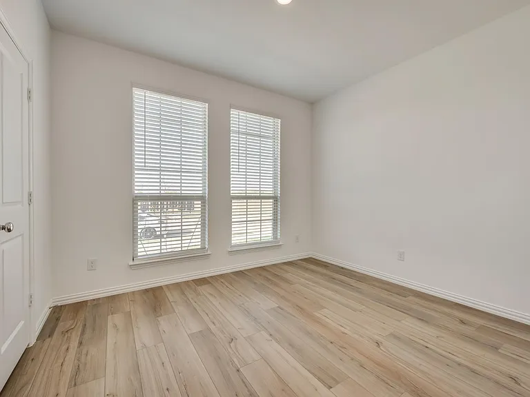 3009 Sovereignty Dr — Photo 6