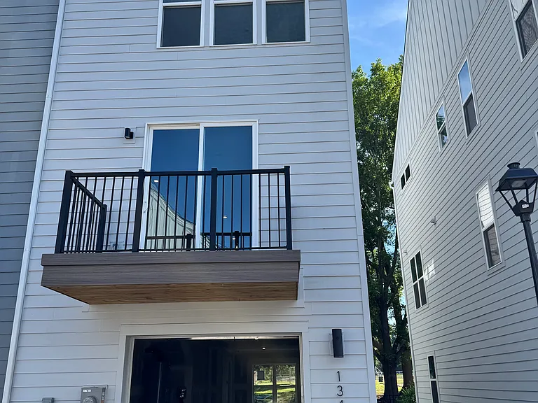 1344 Hamilton St — Photo 7