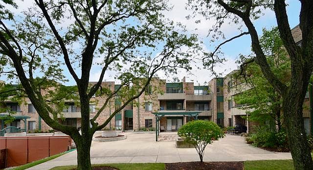 2nd image of 1931 Prairie Sq APT 121