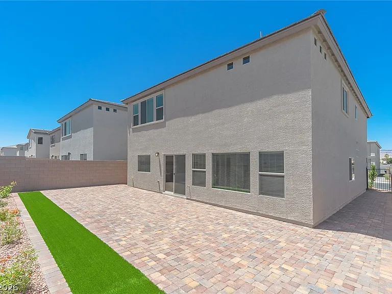 5732 Yellow House St — Photo 33