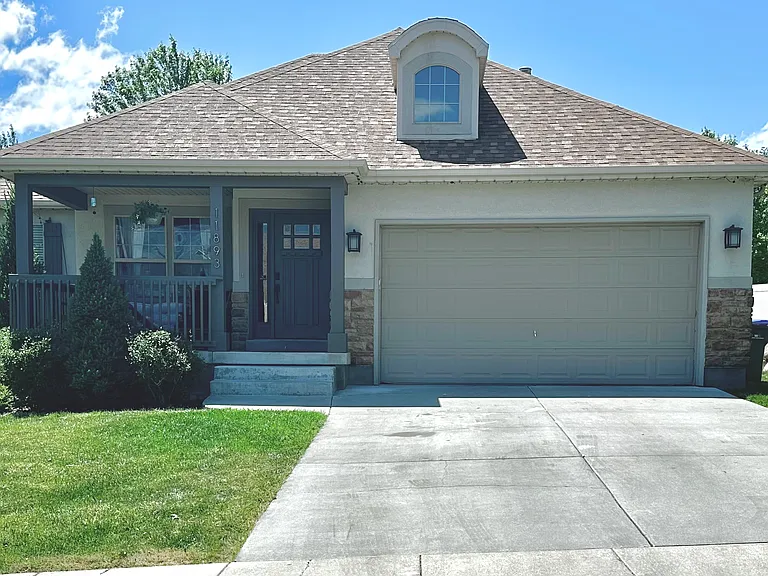11893 N Apollo Way — Photo 1