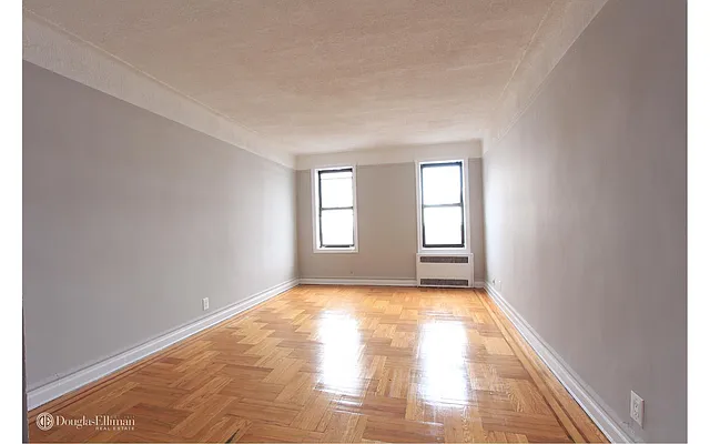 Rented by Douglas Elliman | media 22