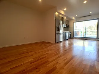 Rented by Northside Plaza Inc.