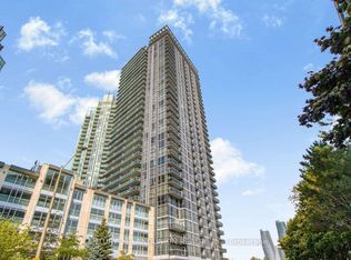 223 Webb Dr #2113, Mississauga, ON L5B 0E8