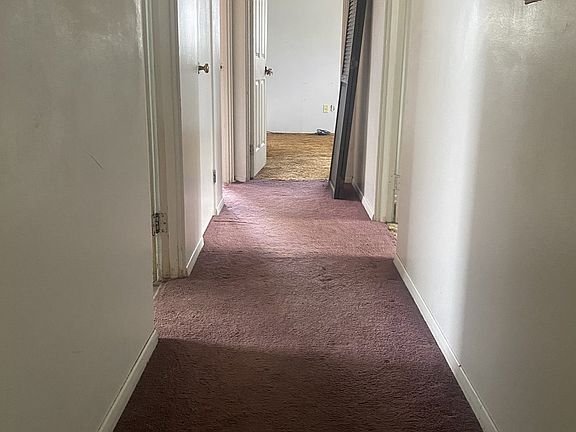 5th image of 3180 River Park Dr