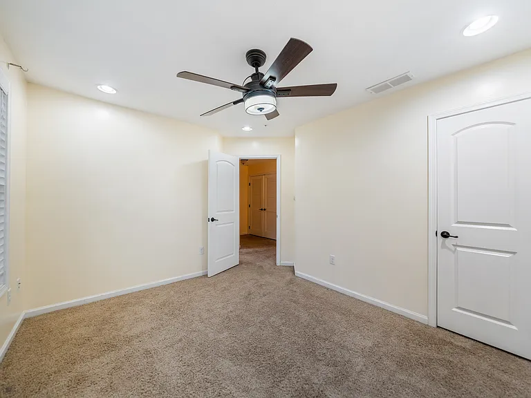 3114 Raintree Dr — Photo 20