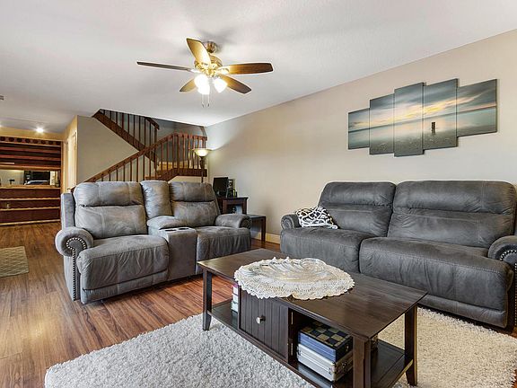 4th image of 2909 SW 22nd Cir #38C
