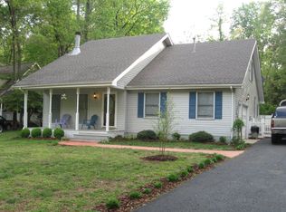 184 Artisan Dr, Montross, VA 22520