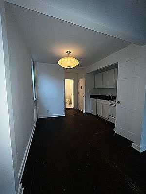 4th image of 29 Jones St APT 3C