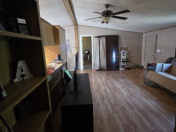 4th image of 96465 Coverdell Rd Space 44