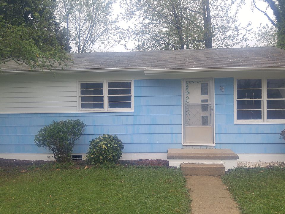 2nd image of 86 W Mitchell St