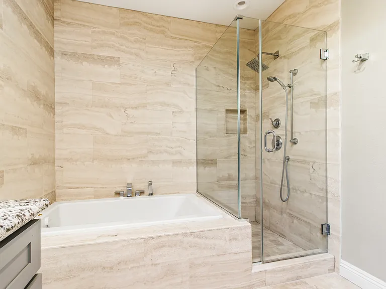 24881 Seagate Dr — Photo 17