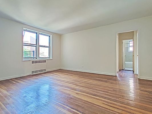 3rd image of 5620 Netherland Ave APT 3C