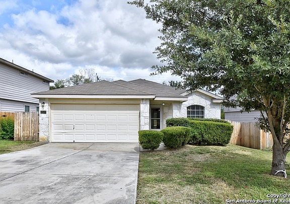 2nd image of 10518 Springwood Sq