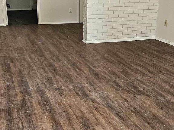 2nd image of 3019 Carnes Ave