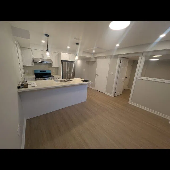 79 Mantz Cres #BASEMENT