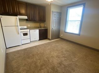 812 S 14th St #4, Lincoln, NE 68508