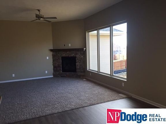 4th image of 6208 S 195th St